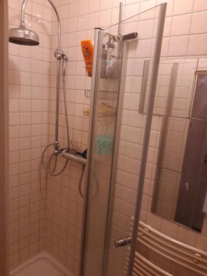 אמסטרדם Homey Budget Bedroom הולנד