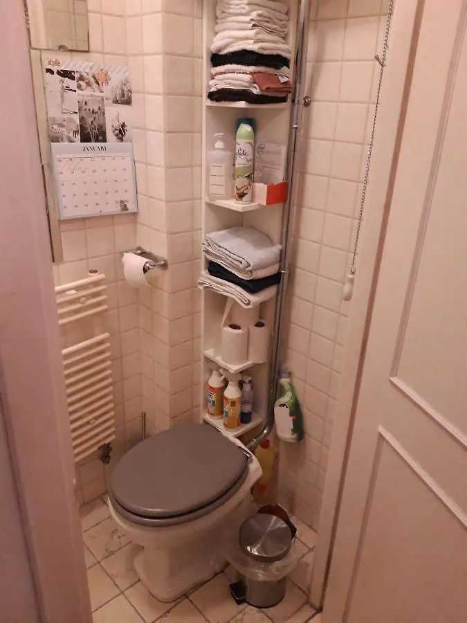 אמסטרדם Homey Budget Bedroom 0*,  הולנד